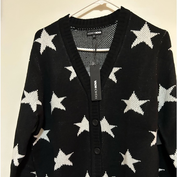 New- Fashion Nova black & White Cardigan - Picture 1 of 5